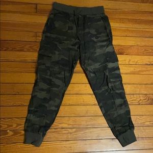garage camouflage cargo joggers